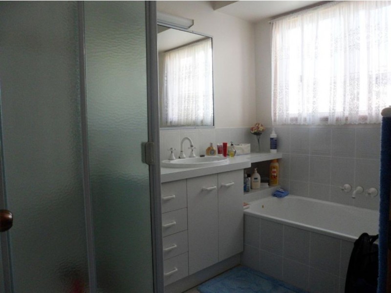 148 Main Street, Lowood QLD 4311