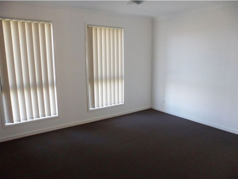 22 Goldenwood Crescent, Fernvale QLD 4306