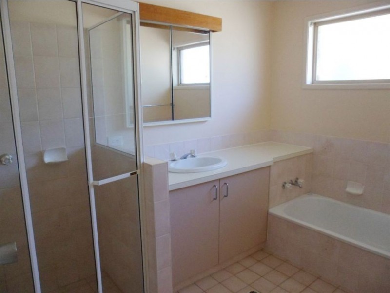 139 Main Street, Lowood QLD 4311