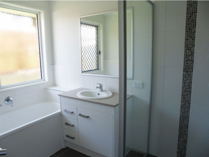 66 Honeywood Drive, Fernvale QLD 4306