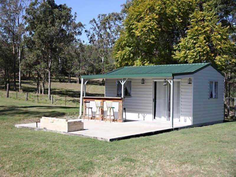 15 Wybalena Road, Pine Mountain QLD 4306