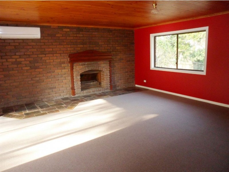 113 Lindemans Road, Lowood QLD 4311