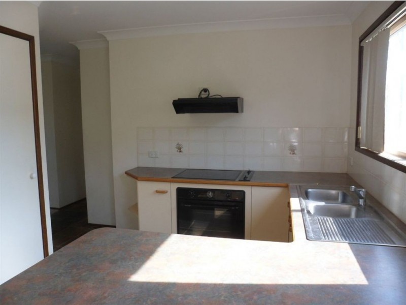 13 Anthony Court, Summerholm QLD 4341