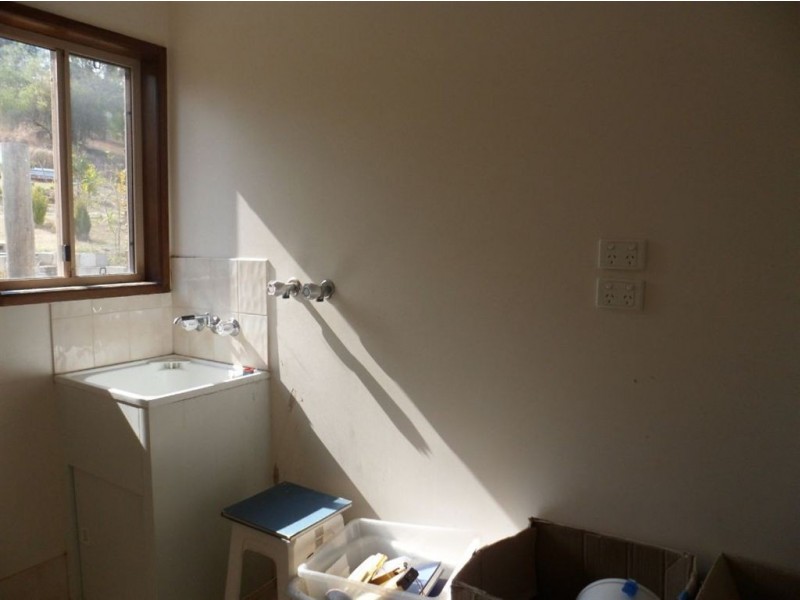 13 Anthony Court, Summerholm QLD 4341