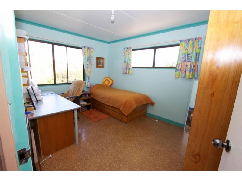 109 Annette Road, Lowood QLD 4311