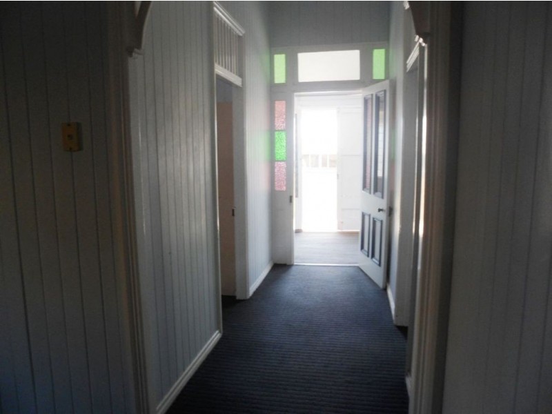 12 Walters Street, Lowood QLD 4311