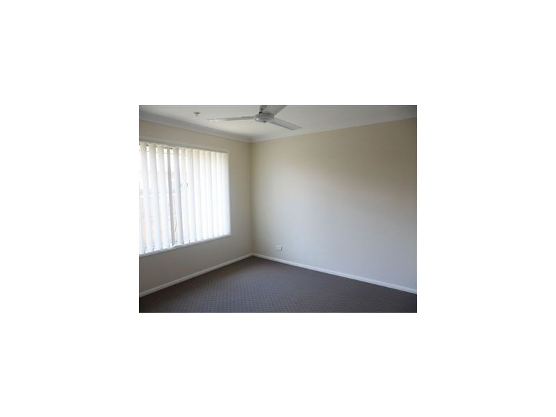 3 Lewis Court, Lowood QLD 4311