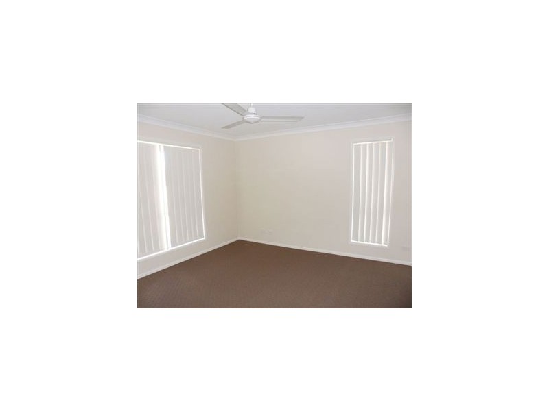 3 Lewis Court, Lowood QLD 4311