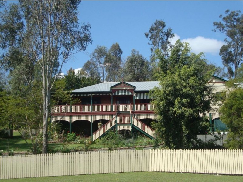 31 Davillea Court, Fernvale QLD 4306