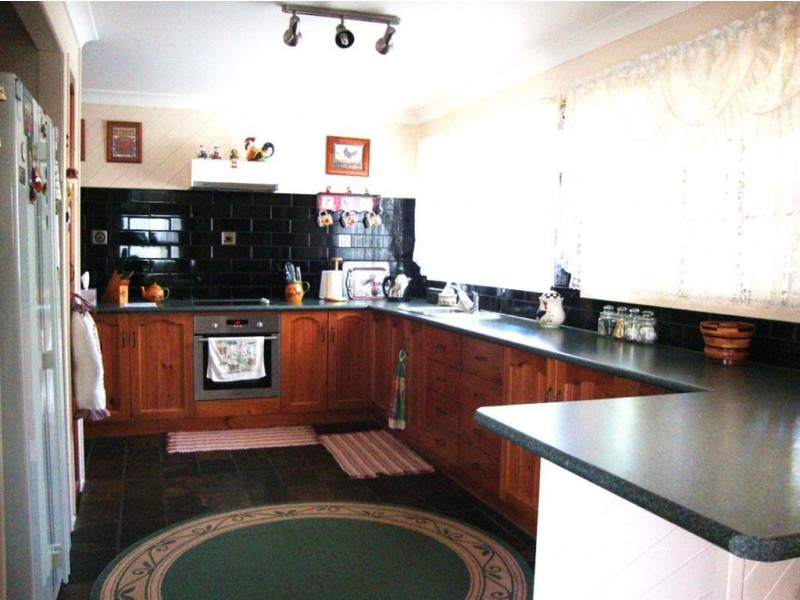 23 Vine Road, Coominya QLD 4311