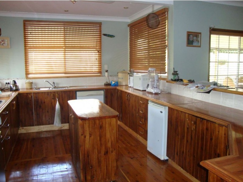 101 Beeston Drive, Fernvale QLD 4306