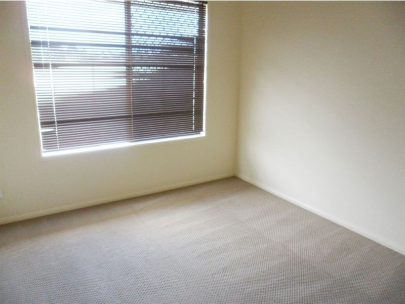 54 Bray Street, Lowood QLD 4311