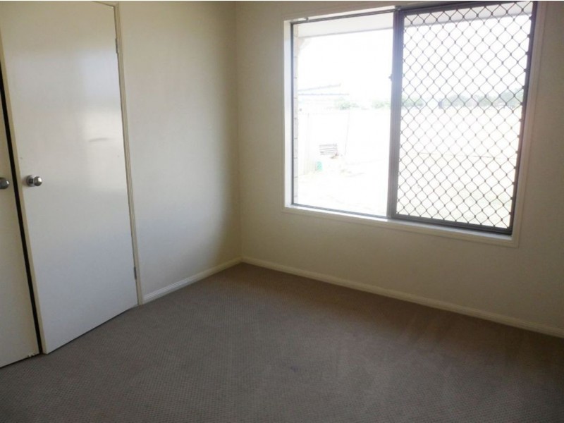54 Bray Street, Lowood QLD 4311
