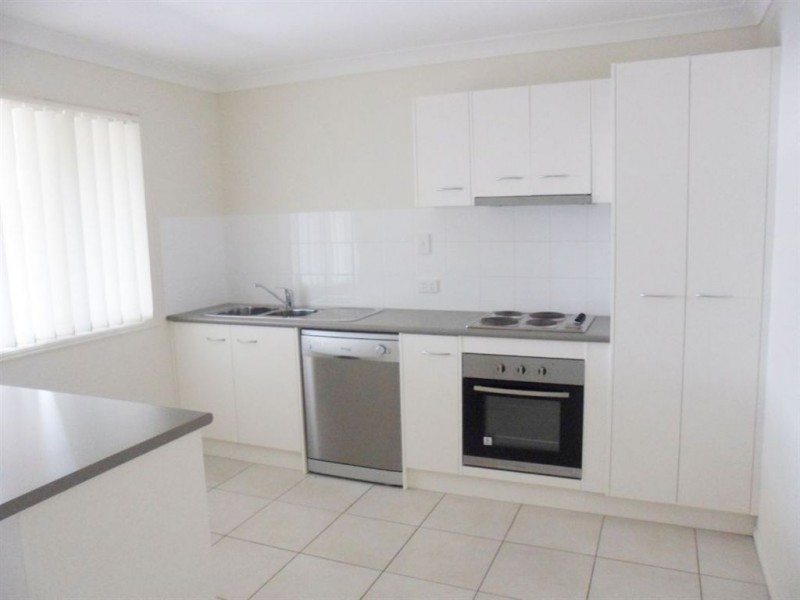 37 Goldenwood Crescent, Fernvale QLD 4306