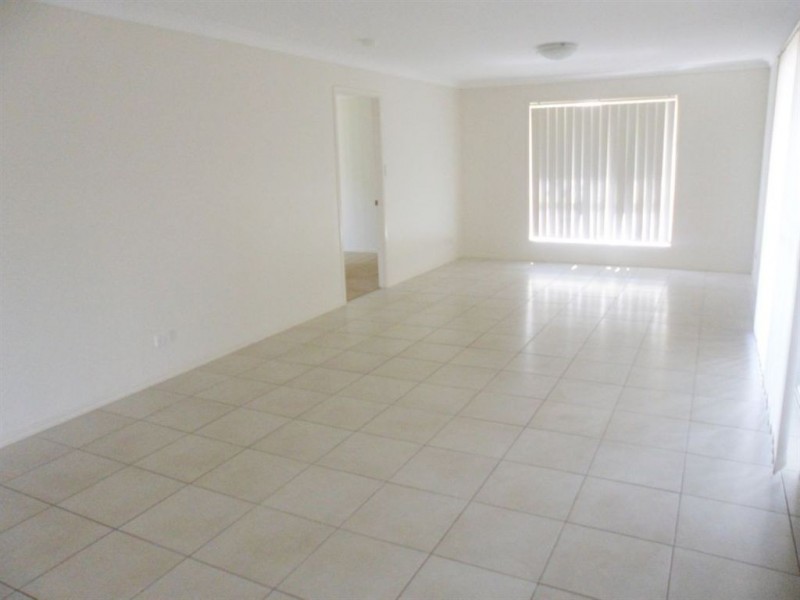 37 Goldenwood Crescent, Fernvale QLD 4306