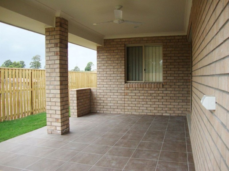 37 Goldenwood Crescent, Fernvale QLD 4306