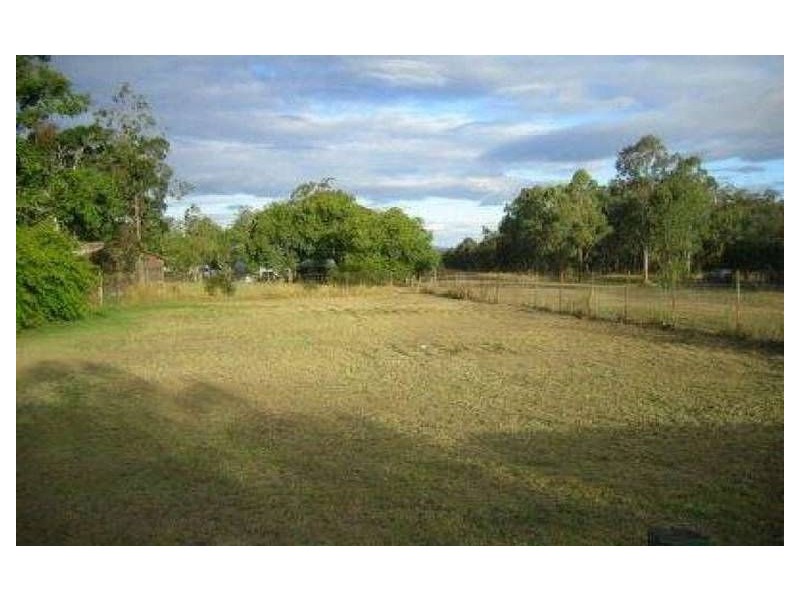 3 Main Street, Coominya QLD 4311