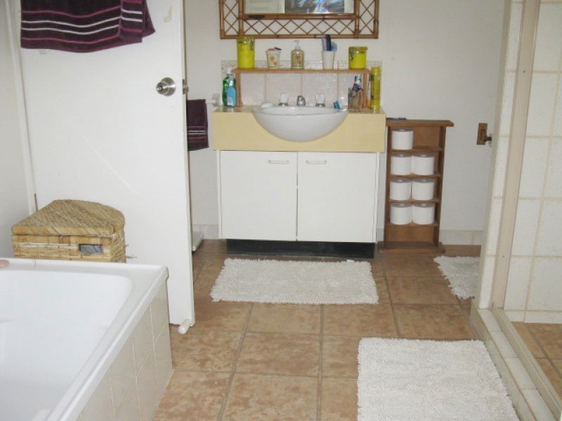 65 Cricket Road, Regency Downs QLD 4341