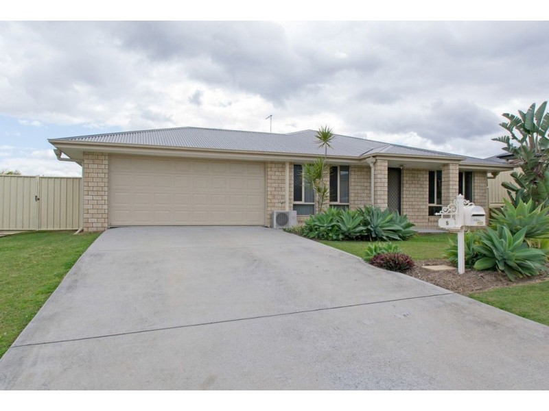 5 Truscot Court, Fernvale QLD 4306