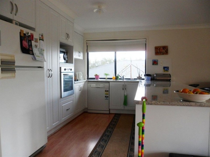 9 Truscot Court, Fernvale QLD 4306