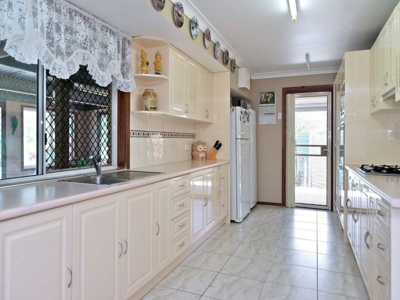 4 Cypress Court, Brightview QLD 4311