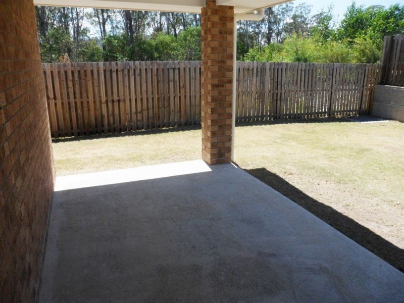 10 Parkwood Street, Fernvale QLD 4306