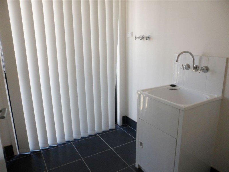 10 Parkwood Street, Fernvale QLD 4306