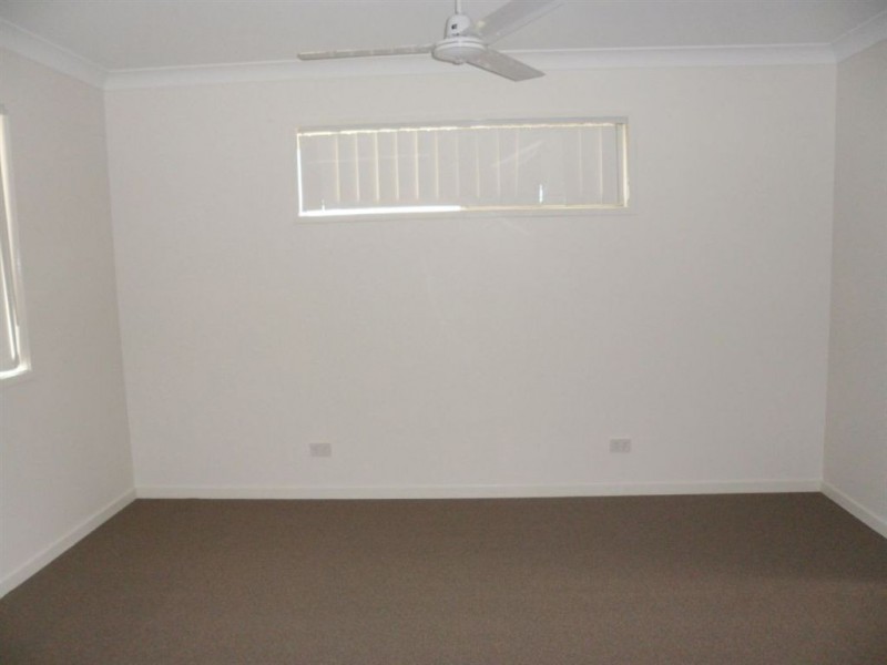 27 Tawney Street, Lowood QLD 4311