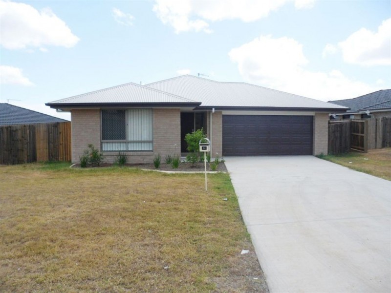 34 Tawney Street, Lowood QLD 4311