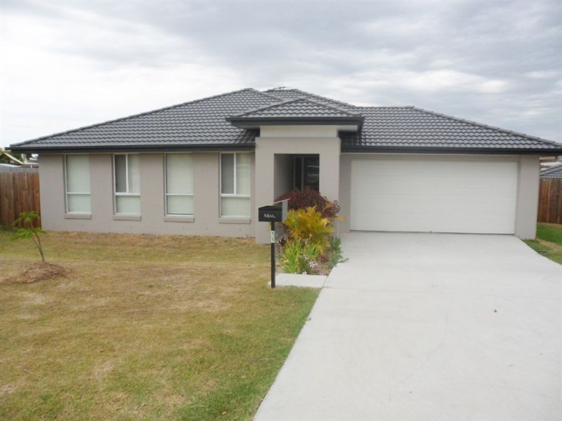 11 Harrier Place, Lowood QLD 4311