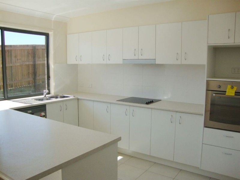 1/29 Sea Eagle Drive, Lowood QLD 4311
