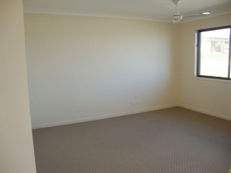 1/29 Sea Eagle Drive, Lowood QLD 4311