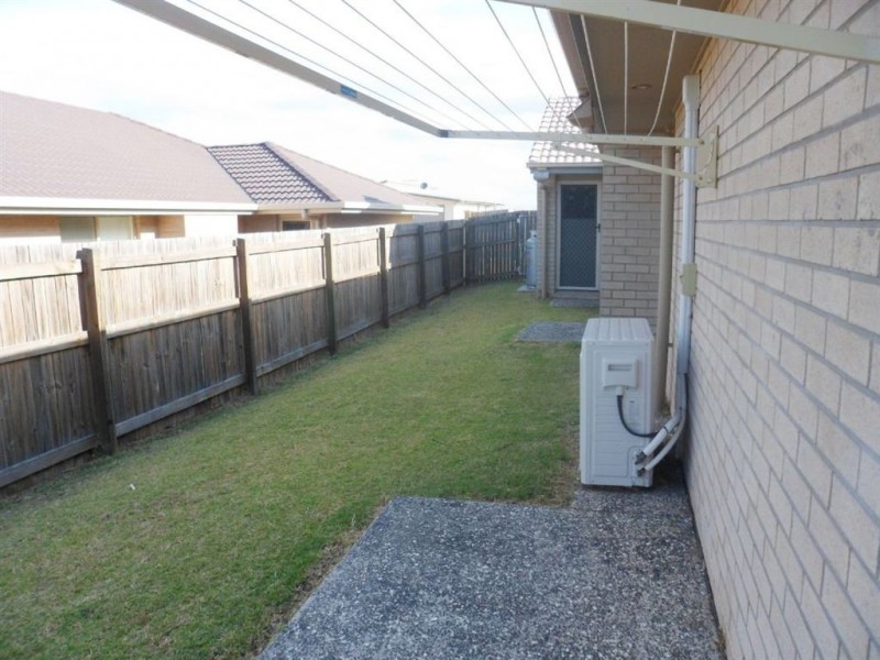 106 Honeywood Drive, Fernvale QLD 4306
