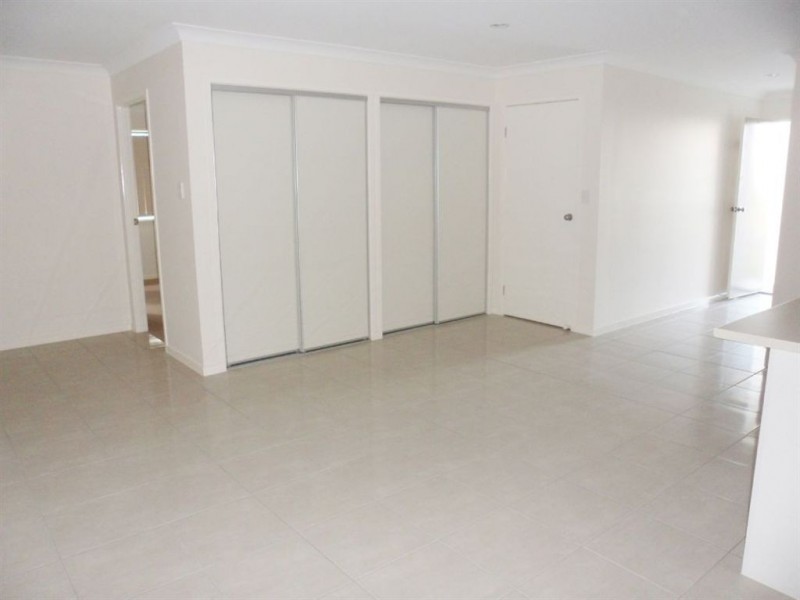 31 Lawson Crescent, Laidley QLD 4341