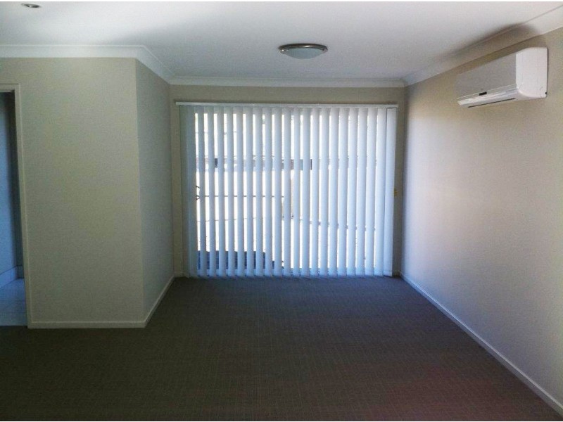 7 Harrier Place, Lowood QLD 4311