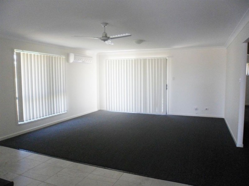 41 Tawney Street, Lowood QLD 4311