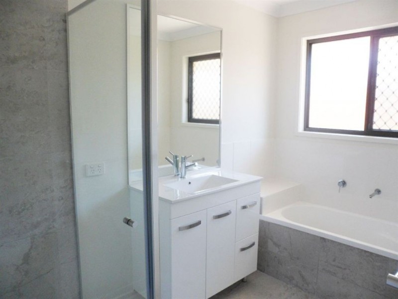 41 Tawney Street, Lowood QLD 4311