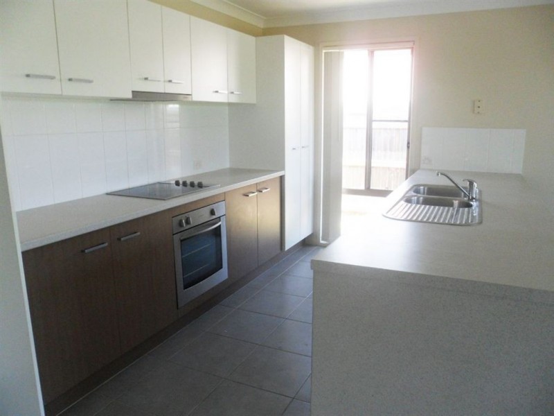 29 Aspinall Street, Leichhardt QLD 4305