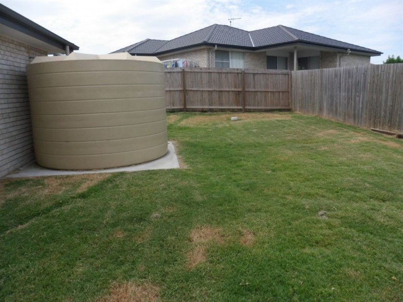 12 Sandpiper Drive, Lowood QLD 4311