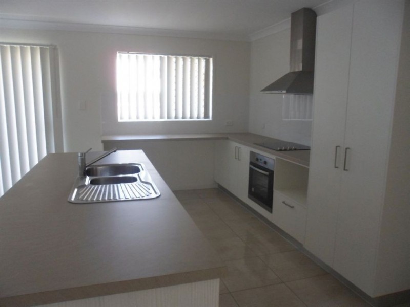 22 Tawney Street, Lowood QLD 4311