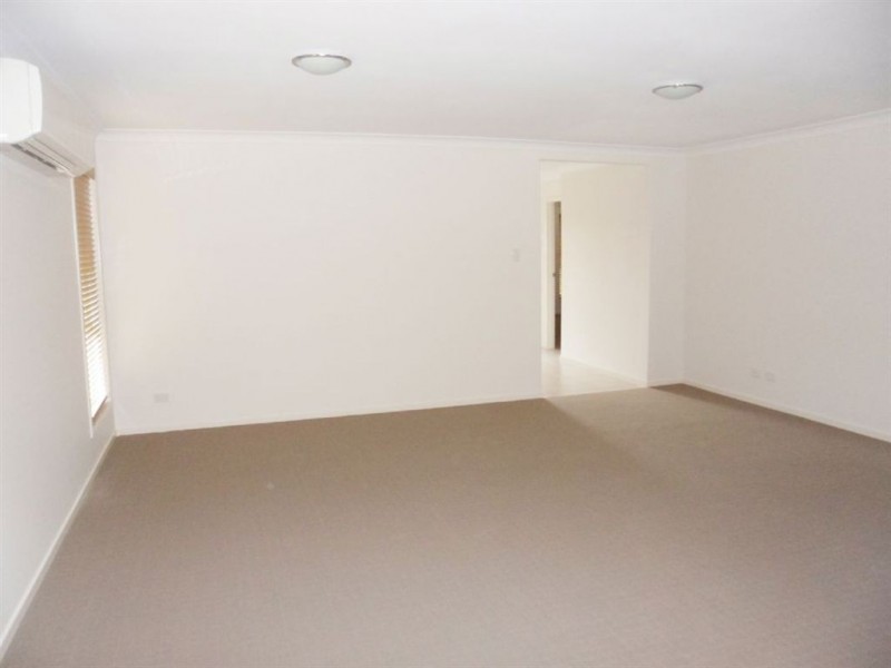 28 Noblewood Crescent, Fernvale QLD 4306