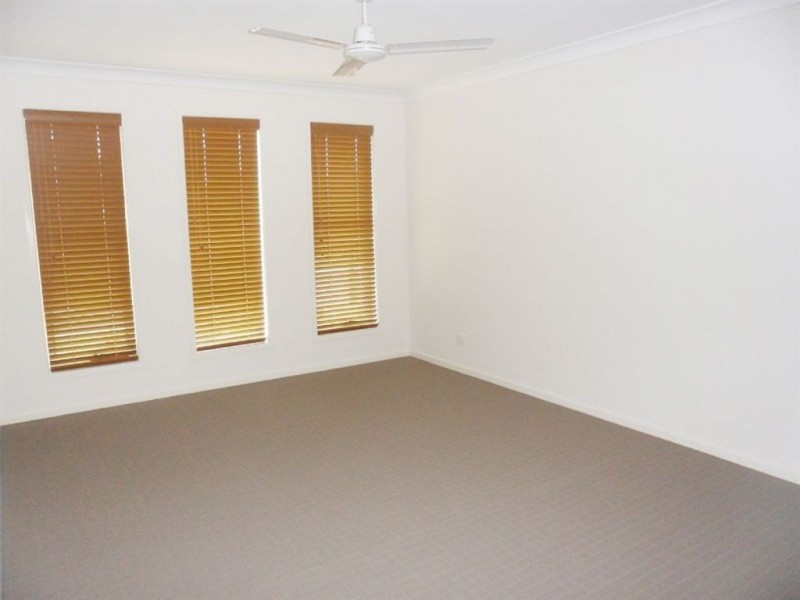 28 Noblewood Crescent, Fernvale QLD 4306