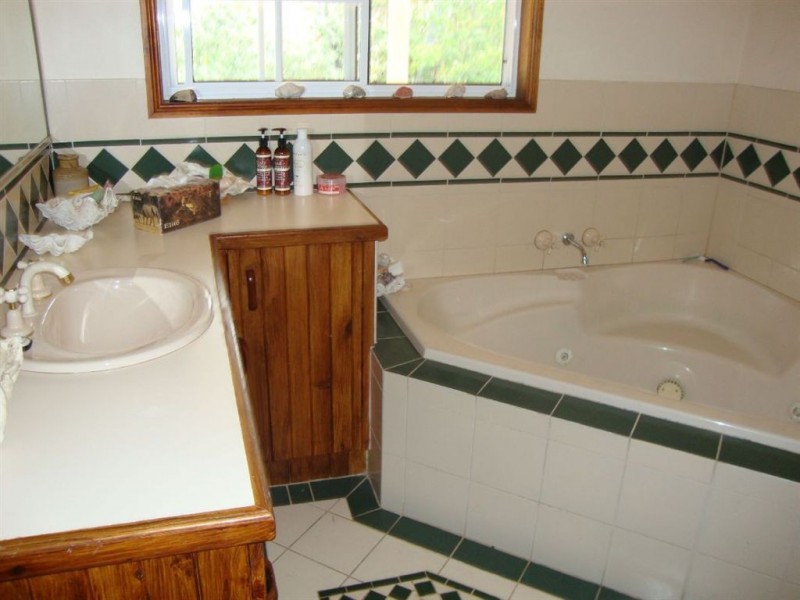 101 Beeston Drive, Fernvale QLD 4306