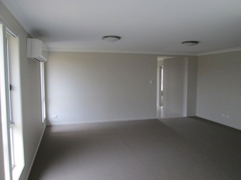 49 Tawney Street, Lowood QLD 4311