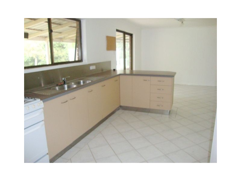 117 Banks Creek Road, Fernvale QLD 4306