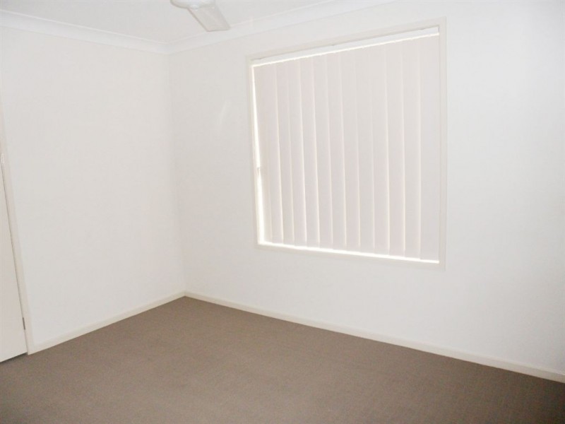 2 Harrier Place, Lowood QLD 4311