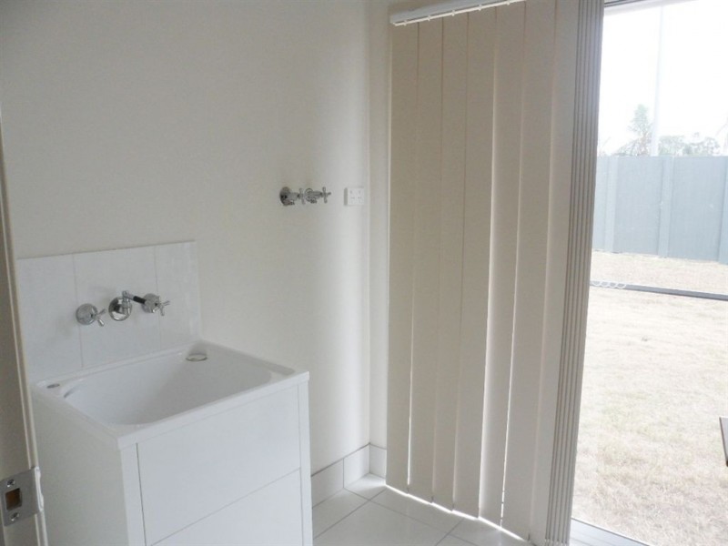 2 Harrier Place, Lowood QLD 4311