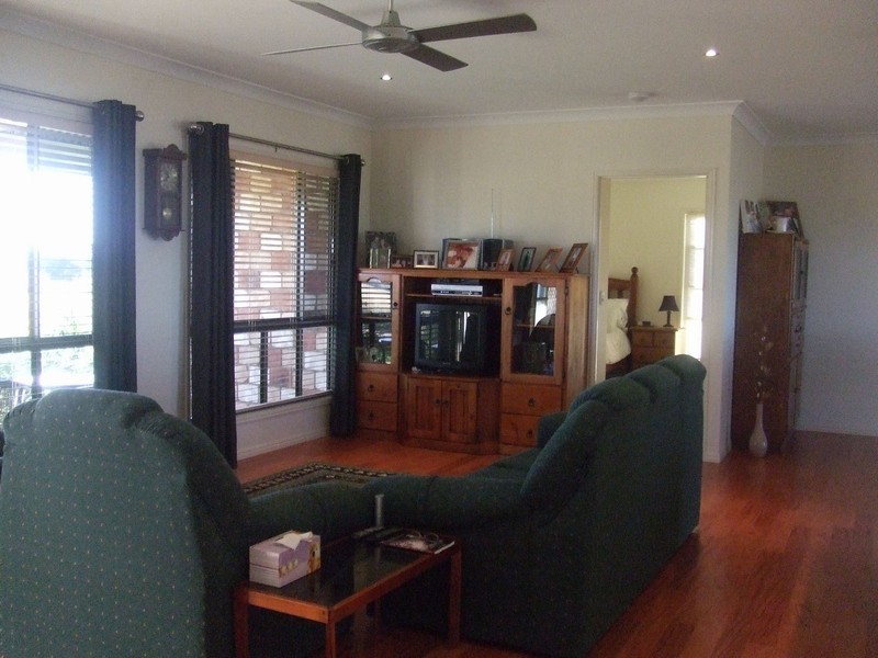 Morton Vale QLD 4343