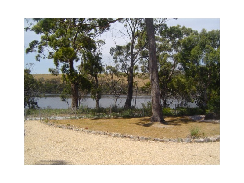 12 Blackwood Court, Ansons Bay TAS 7216