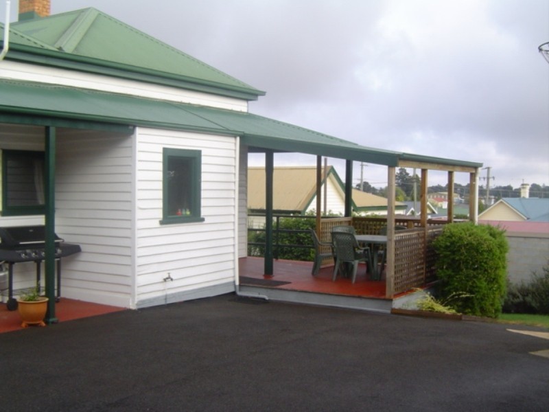 10 Charles Street, Scottsdale TAS 7260